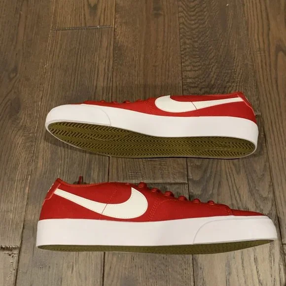 Nike SB Blazer Court Skate Shoes Men's Size 11 Gym Red/ White CV1658-600 - Picture 3 of 7